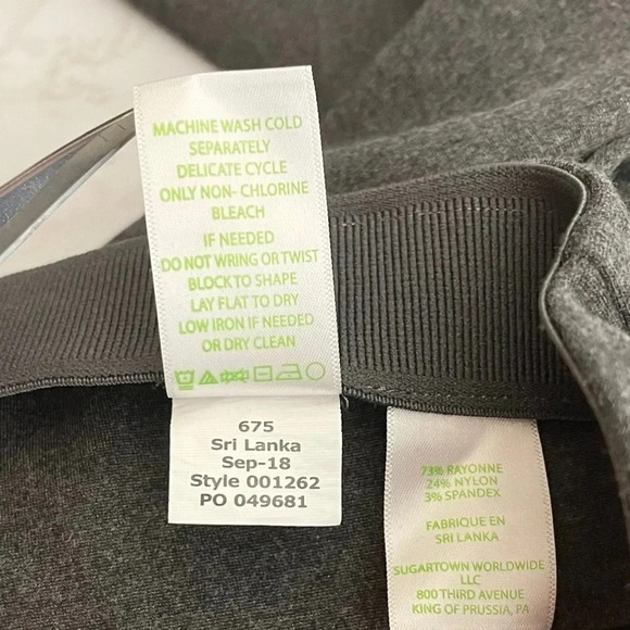 𝅺Lilly Pulitzer | Nira Ponte Knit Pants Skinny Leggings Back Slit - Picture 9 of 9